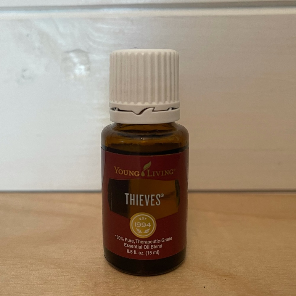 Young living thieves essential oil